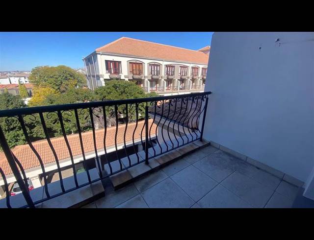 2 BEDROOM APARTMENT FOR SALE IN MORNINGSIDE